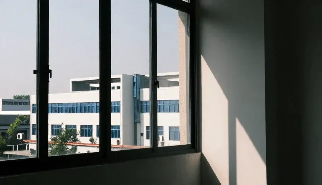 解决策略在业务趋势中的适用条件与选择依据